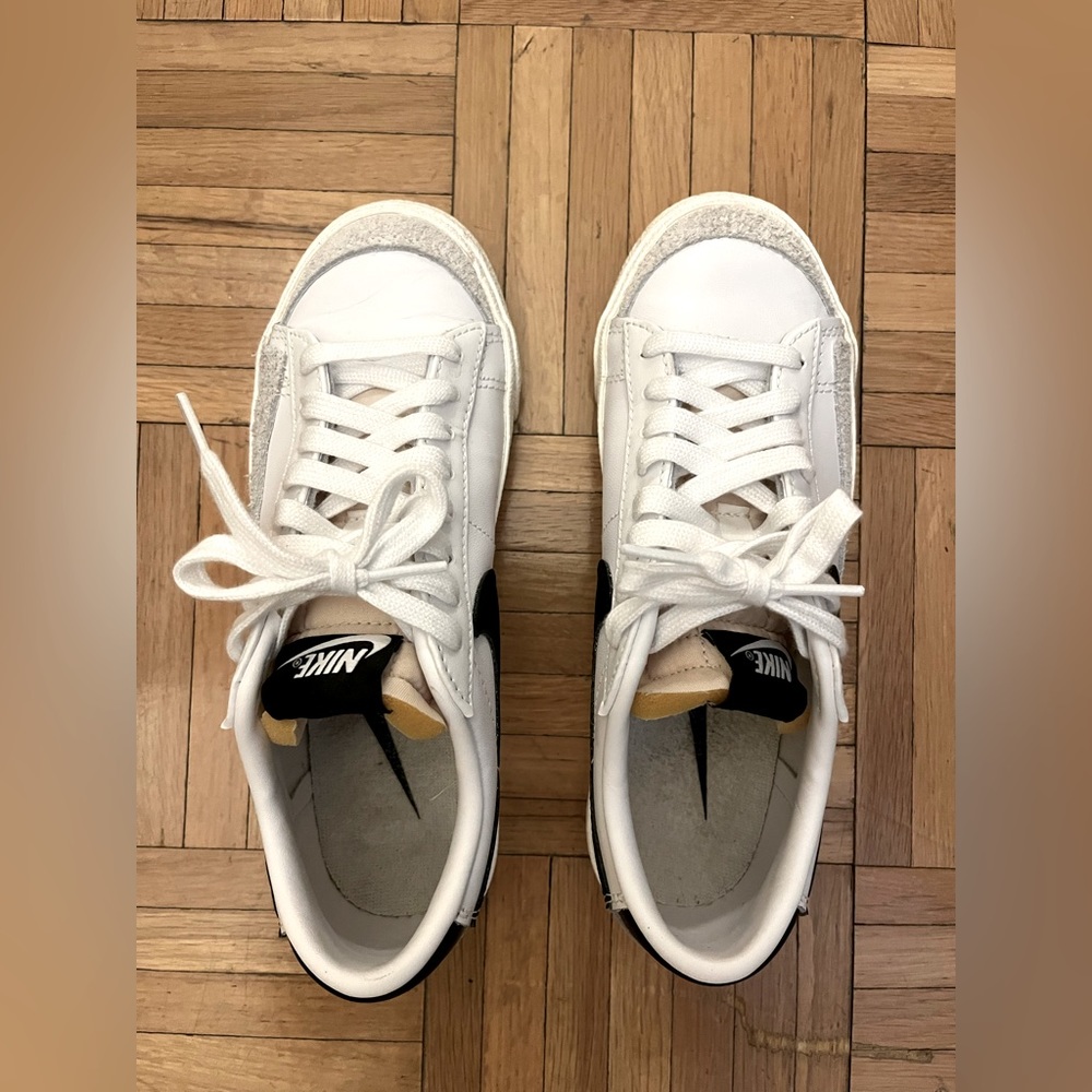 Nike - blazer low ‘77 suede trimmed leather sneakers